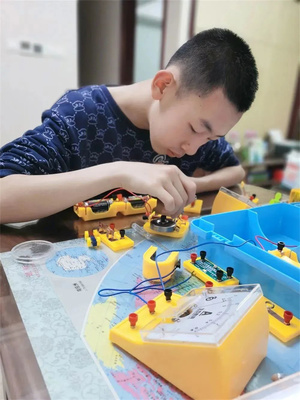 勤學創新,積極進取!看看這位新時代好少年的"幕后故事"