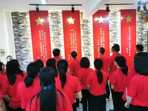 感悟思想偉力 汲取奮進力量 哲商現代實驗小學赴河頭開展紅色走讀活動