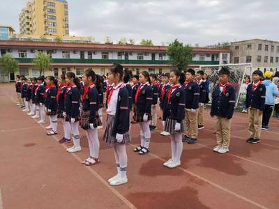 【臨沭實小-國旗飄飄】第15周升旗儀式班級風采(四、1)