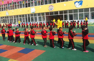 沛縣大屯街道辦幼兒園早操各顯特色