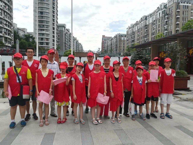 【播報】江北這群小學生暑期實踐走進工廠 成為&ldquo;小小包裝員&rdquo;