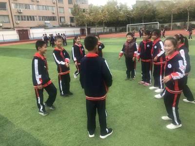 在挫折中奮起 在壓力中成長(zhǎng)--寒亭區(qū)第二實(shí)驗(yàn)小學(xué)心理健康教育月系列活動(dòng)