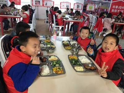 活動(dòng)回顧 | 麓山蘭亭實(shí)驗(yàn)小學(xué)文化列車 工廠是甜的，面粉是萌的！