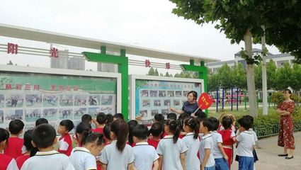 魚臺縣第二實驗小學附屬幼兒園開展《走進小學》做好幼小銜接活動