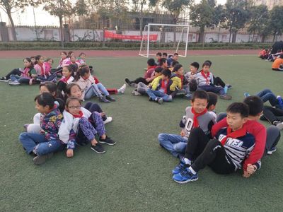 打開心靈一扇窗，成就五彩斑斕夢——鄭州大學(xué)實(shí)驗(yàn)小學(xué)第二屆心理健康周圓滿落幕